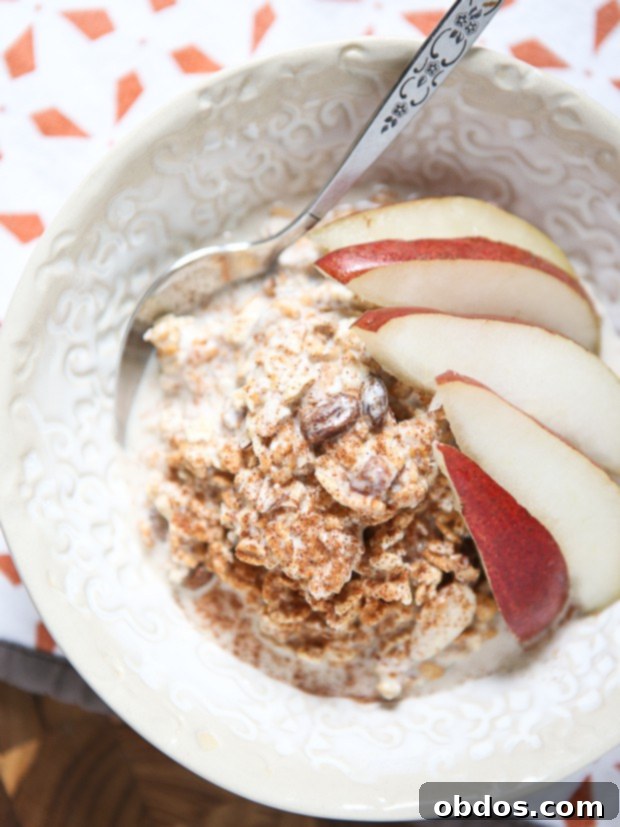 Η αρχική υπερνύχτια βρώμη! Ανακάλυψα το Bircher Muesli σε κρουαζιέρα της Princess και έχω εμμονή με αυτό από τότε! Μια κλασική συνταγή για υγιεινό πρωινό.