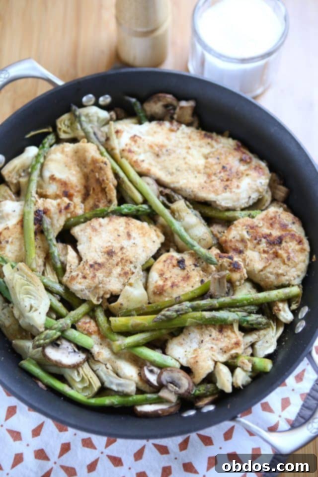 Κοτόπουλο Lemon Pepper με αγκινάρες, μανιτάρια και σπαράγγια - ένα γρήγορο, υγιεινό γεύμα ενός σκεύους!