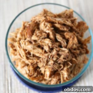 Αργομαγειρεμένο Ξεφτιστό Κοτόπουλο BBQ 2 Φτιάξτε μια εβδομαδιαία παρτίδα αυτής της συνταγής Κοτόπουλου Μπάρμπεκιου σε Ίνες Slow Cooker - τόσες πολλές χρήσεις στα γεύματα!